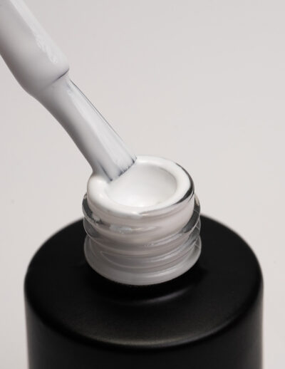 3001_pure_white_gelpolish_majida (1)